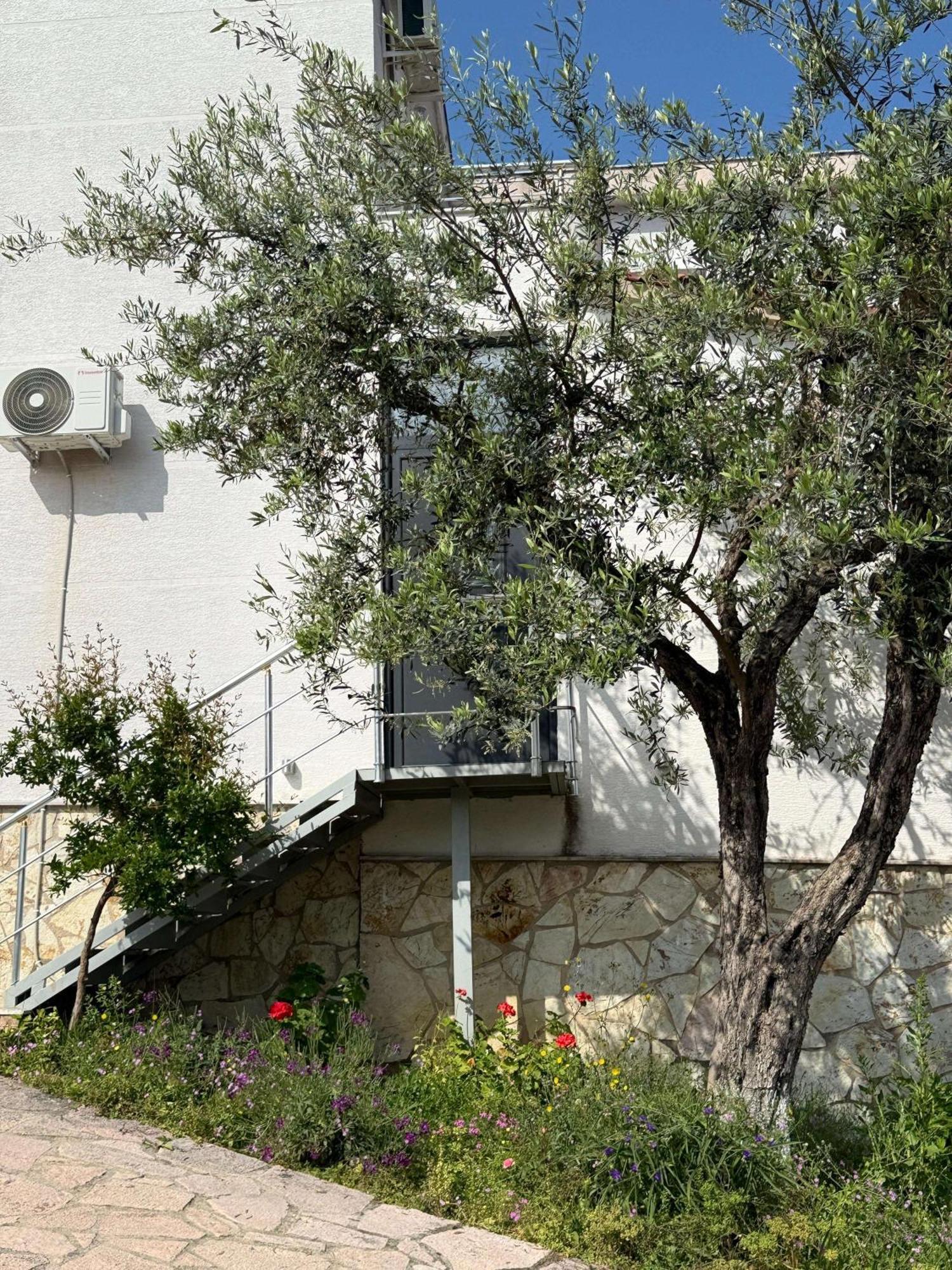 Vila Bilali Apartment Ksamil Luaran gambar